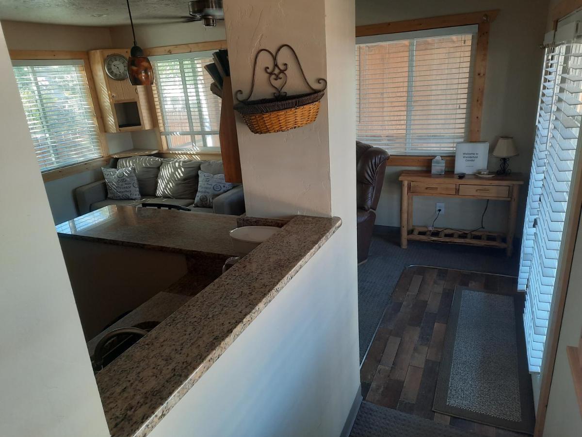 Wanderlust Condo Cedar City Luaran gambar